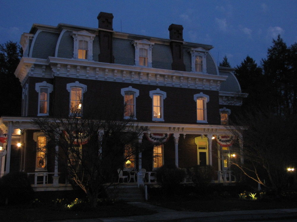 Lovelace Manor Bed And Breakfast Lancaster Esterno foto